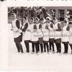 1966 yılında Necati Bey Kız Enstitüsü bahçesinde, sevgi şe