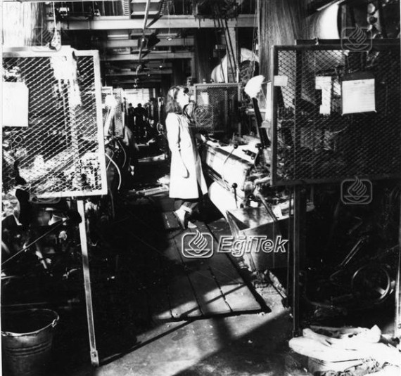 Havlu Dokuma Fabrikasında kadın işçiler, 1983